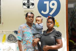j9