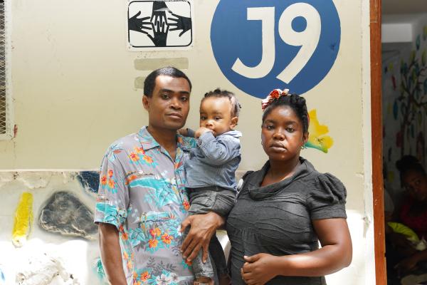 j9
